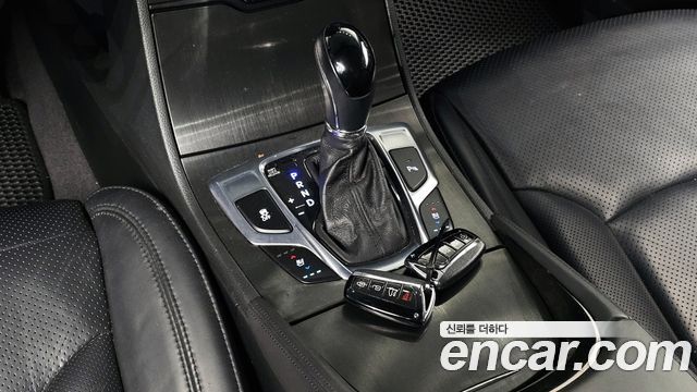 Hyundai Grandeur 2015 thumb 10