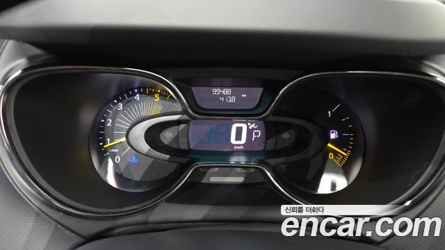 Renault Korea QM3 2014 thumb 9