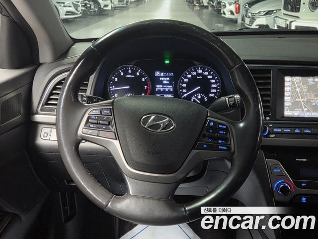 Hyundai Avante 2015 thumb 9