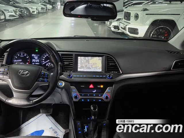Hyundai Avante 2015 thumb 12