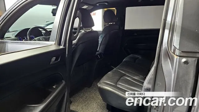 SsangYong Rexton 2020 thumb 12