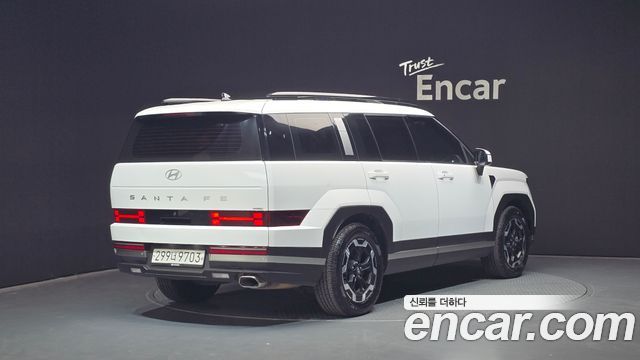 Hyundai Santa Fe 2023 thumb 3