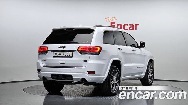Jeep Cherokee 2019 thumb 3
