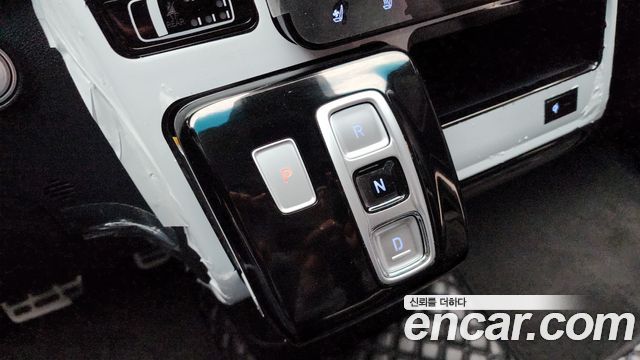 Hyundai Staria 2021 thumb 9