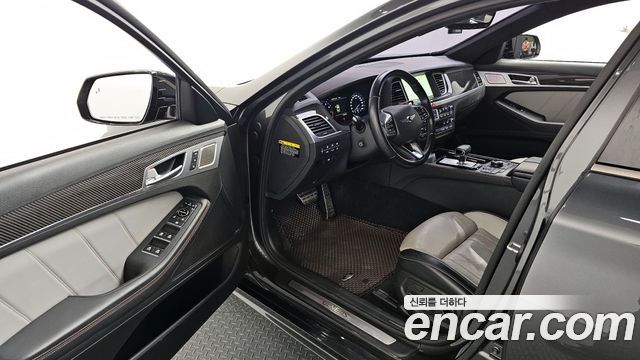 Genesis G80 2018 thumb 10