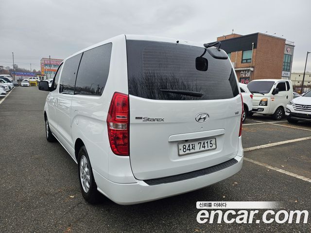 Hyundai Starex 2015 thumb 4