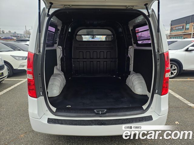 Hyundai Starex 2015 thumb 5