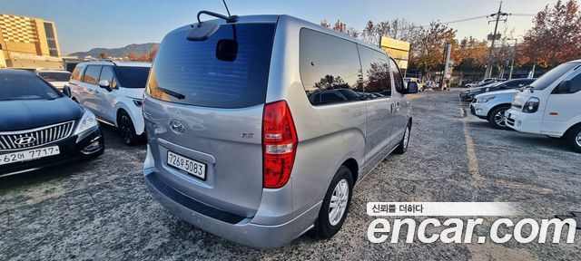 Hyundai Starex 2017 thumb 7