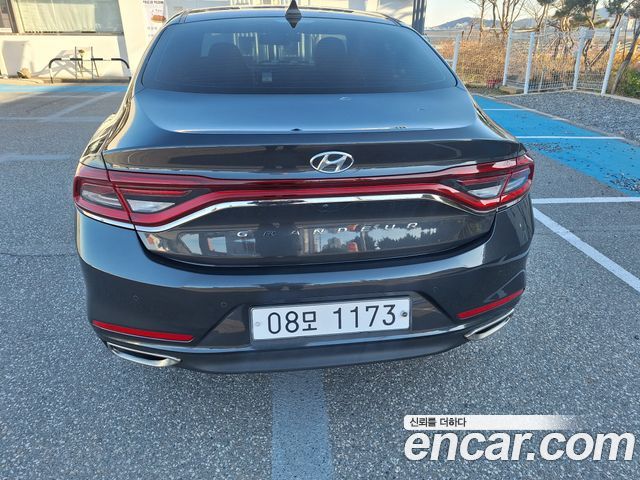 Hyundai Grandeur 2018 thumb 5