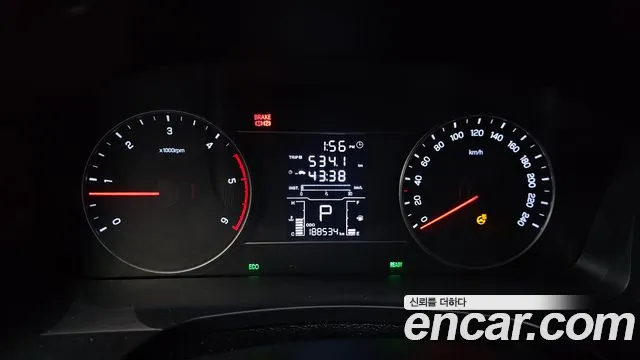 SsangYong Rexton 2019 thumb 8