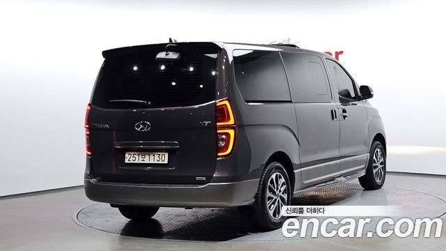 Hyundai Starex 2020 thumb 3