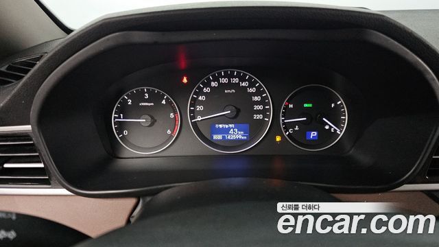 Hyundai Starex 2020 thumb 8