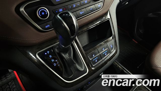Hyundai Starex 2020 thumb 9