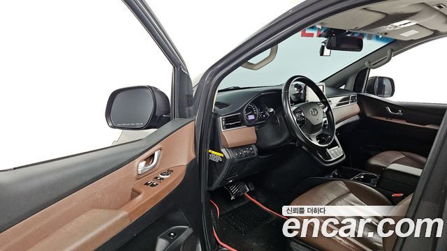 Hyundai Starex 2020 thumb 10