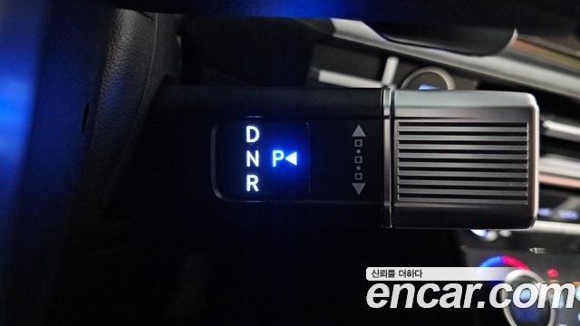 Hyundai Santa Fe 2024 thumb 9