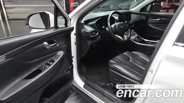 Hyundai Santa Fe 2021 thumb 12