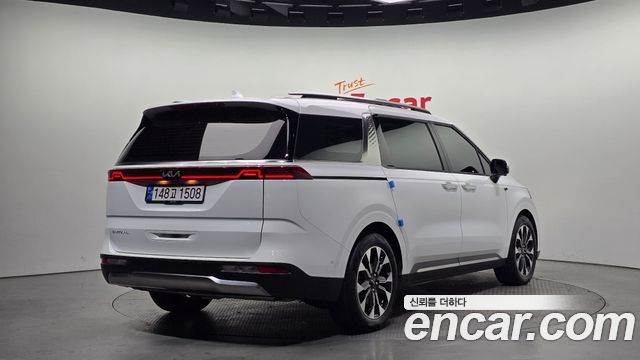 Kia Carnival 2022 thumb 3