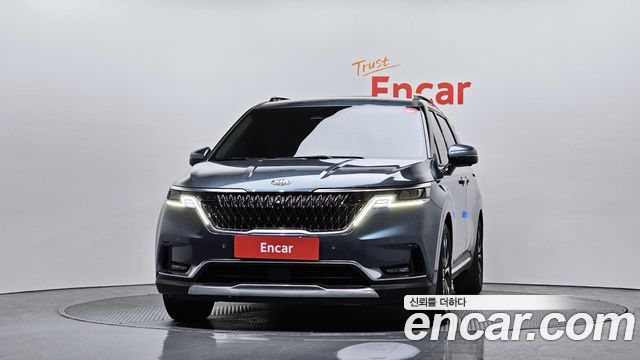 Kia Carnival 2021 thumb 3