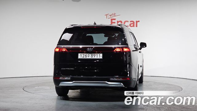 Kia Carnival 2021 thumb 5