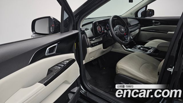 Kia Carnival 2021 thumb 12
