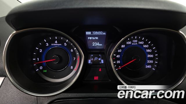 Hyundai Avante 2011 thumb 8