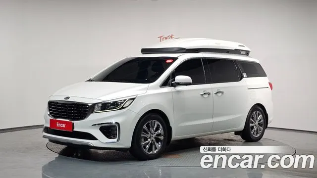 Kia Carnival 2020 thumb 2