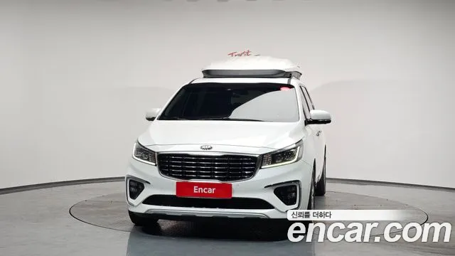 Kia Carnival 2020 thumb 4