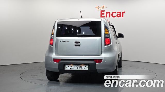 Kia Soul 2010 thumb 4
