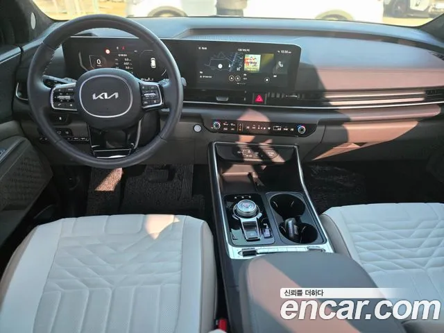 Kia Carnival 2024 thumb 10