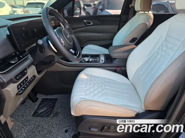 Kia Carnival 2024 thumb 11