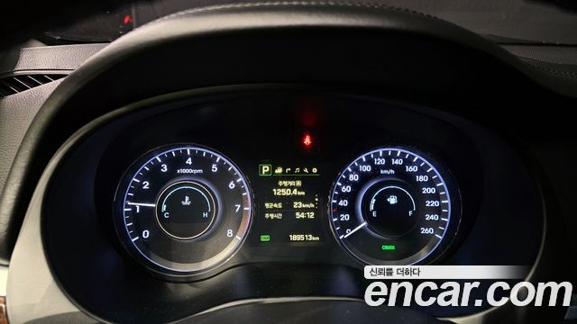 Hyundai Aslan 2014 thumb 8