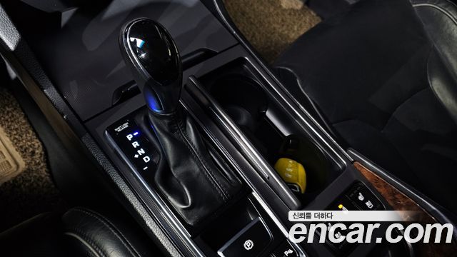 Hyundai Aslan 2014 thumb 9