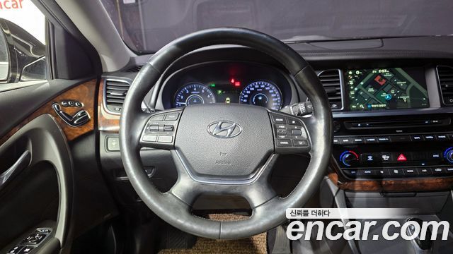 Hyundai Aslan 2014 thumb 12