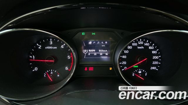 Kia Carnival 2017 thumb 8