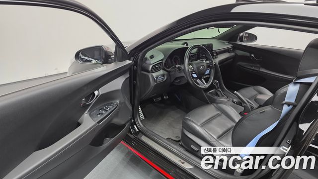 Hyundai Veloster 2022 thumb 12