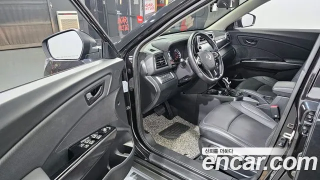 SsangYong Tivoli 2020 thumb 10