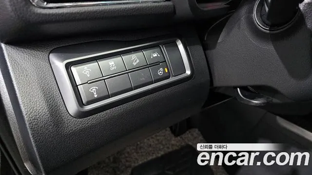 SsangYong Tivoli 2020 thumb 11
