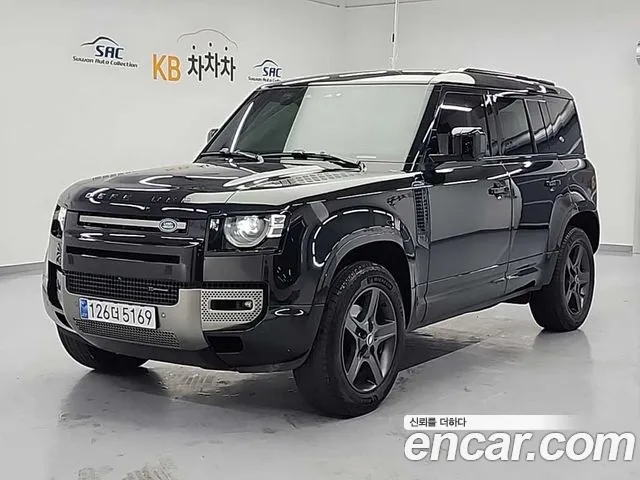 Land Rover Defender 2021 thumb 12