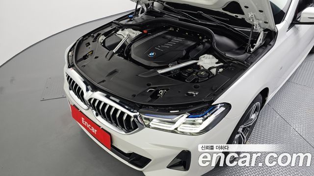 BMW 3 серии GT 2024 thumb 7