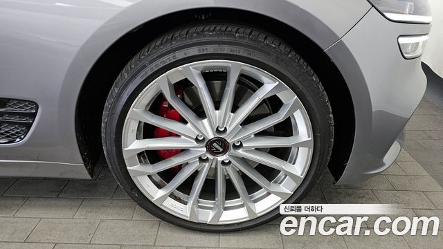 Genesis G70 2021 thumb 6