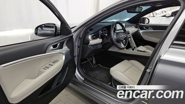 Genesis G70 2021 thumb 11
