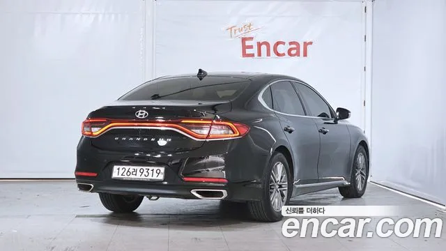 Hyundai Grandeur 2019 thumb 2