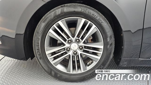 Hyundai Grandeur 2013 thumb 6