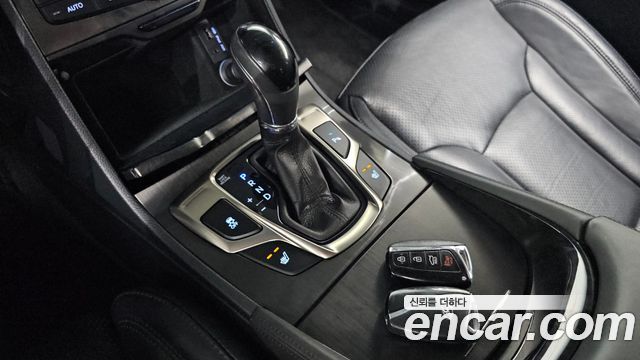 Hyundai Grandeur 2013 thumb 9