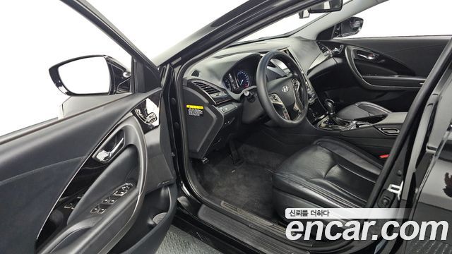Hyundai Grandeur 2013 thumb 10