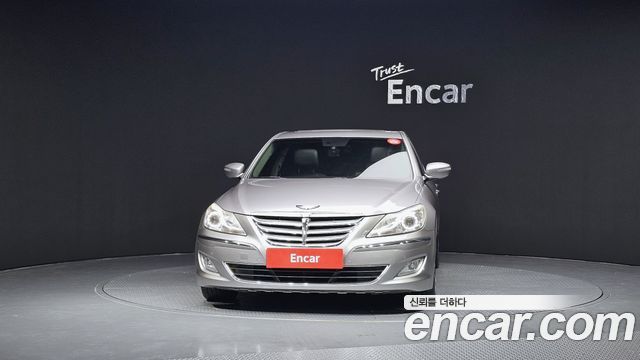 Hyundai Genesis 2013 thumb 4