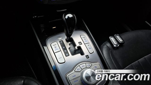 Hyundai Genesis 2013 thumb 9