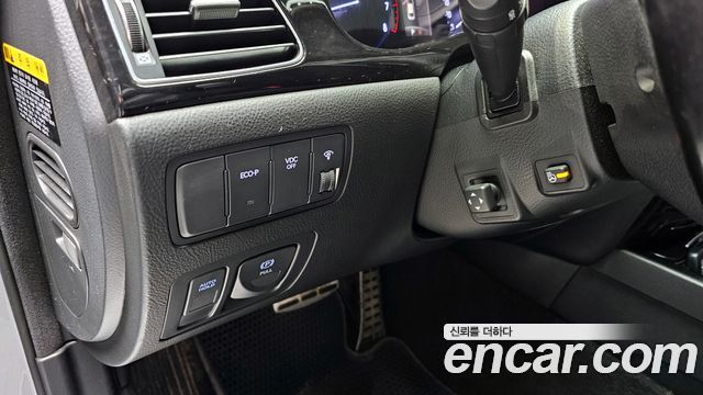 Hyundai Genesis 2013 thumb 11