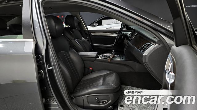 Genesis G80 2017 thumb 11