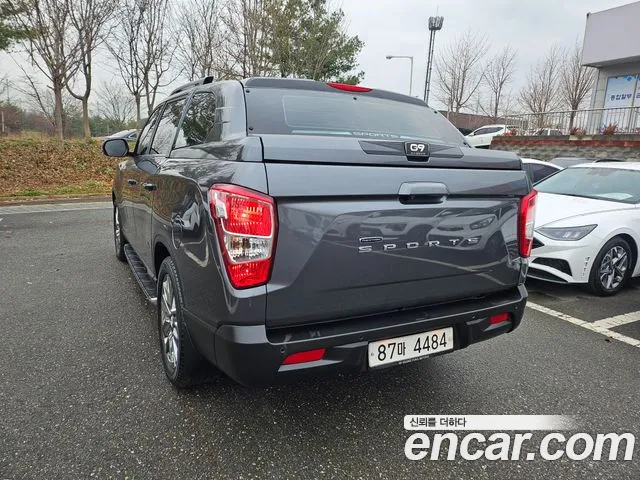 SsangYong Rexton 2019 thumb 4